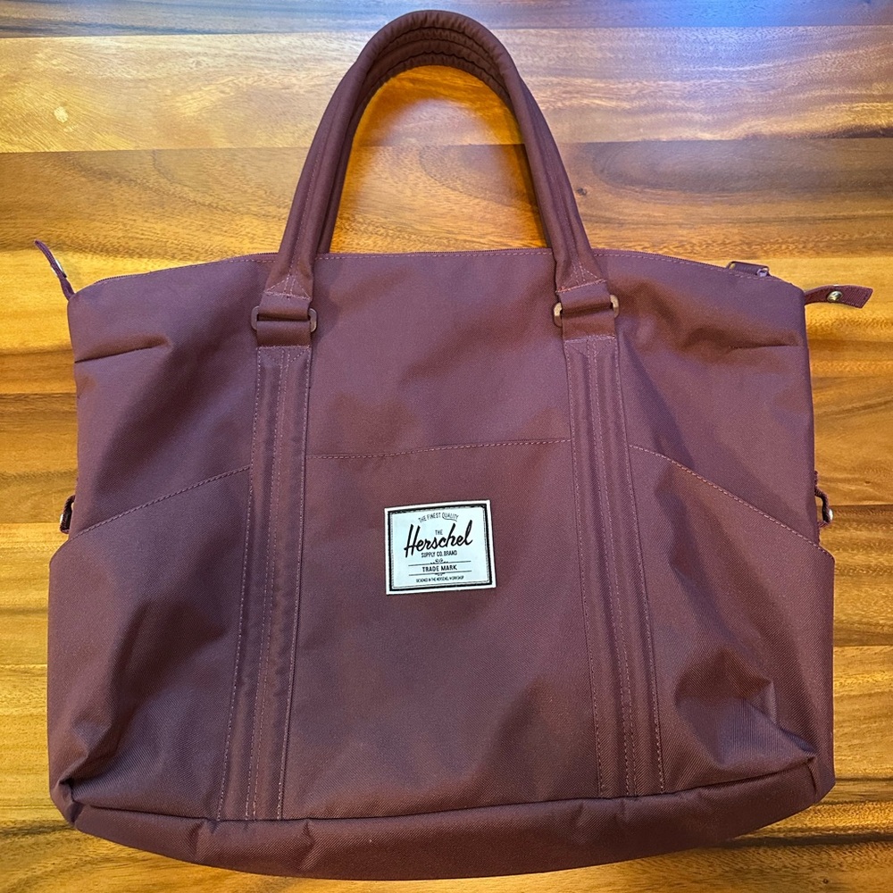👀 PRICE DROP 👀 Herschel Strand Duffle Bag in Plum
